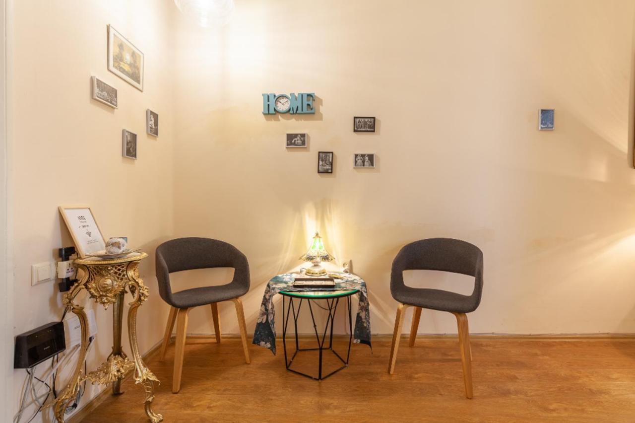 Comfy Aparthotel *